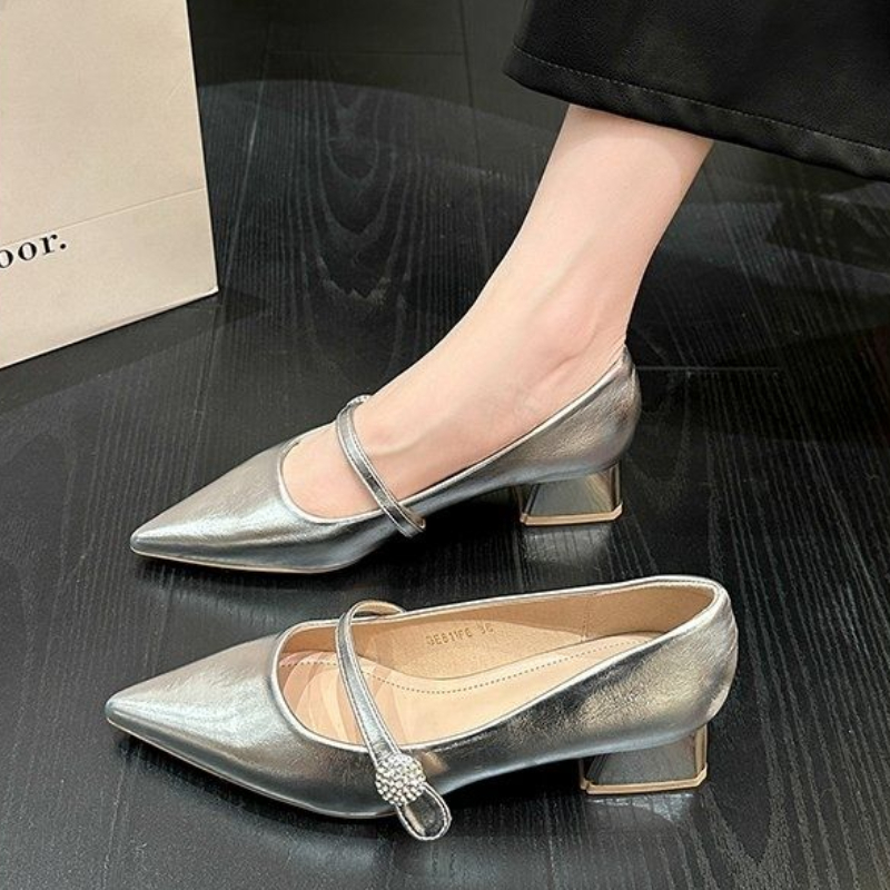 Pointed Toe With Medium Heels  - đánh giá và giá Women Shoes Quick Delivery