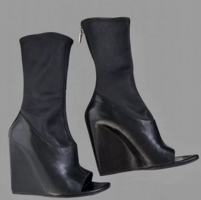 Black leather wedges peep toe  - đánh giá và giá Women'S Shoes Paris