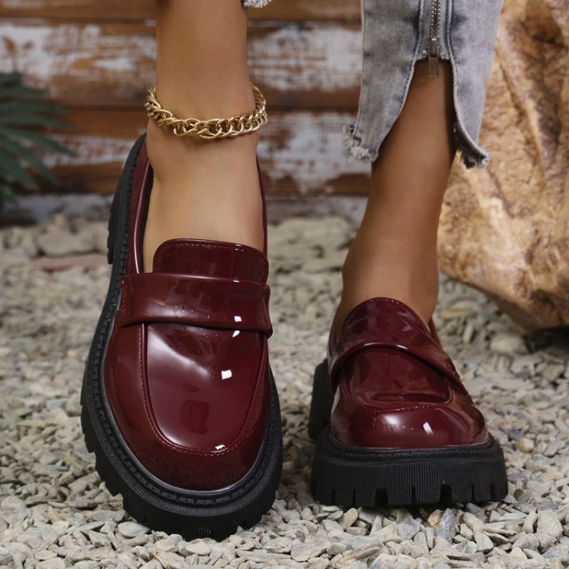 Patent Leather Med Heel Loafer - đánh giá và giá Patent Leather Pump