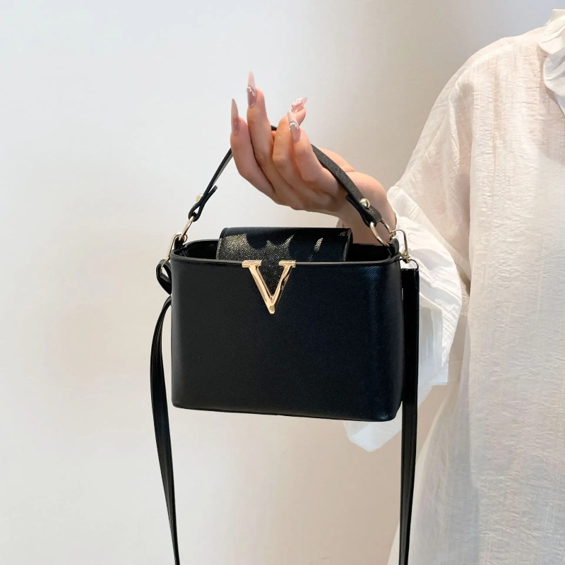 Luxury Women's Tote Bag, Chic  - đánh giá và giá Women'S Shoes Louis Vuitton